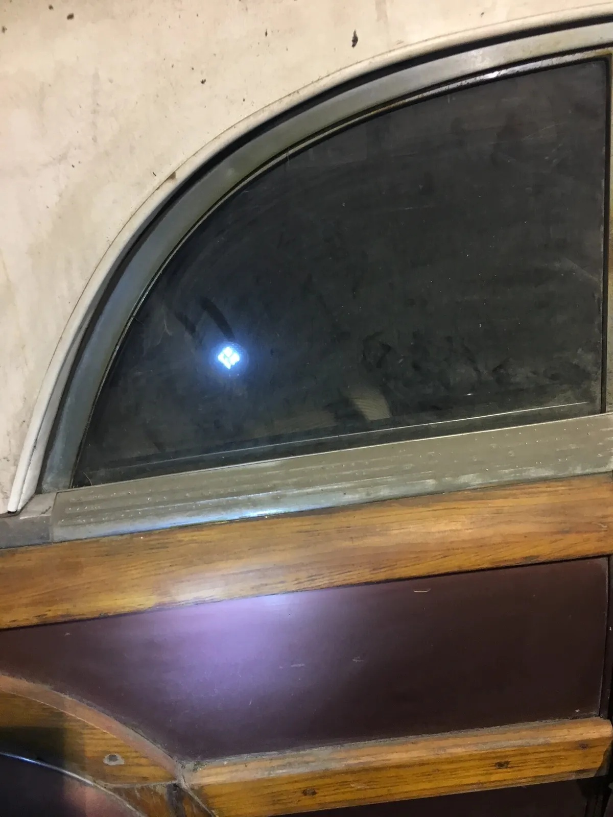 Chrysler-Town-country-1950-Metallic-Navajo-Brown-Brown-Leather-amp-Bedford-Cord-Stripes-14