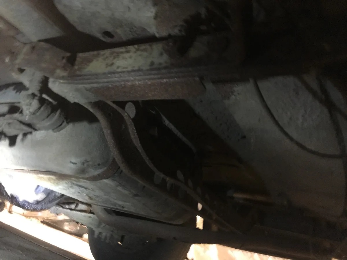 Chrysler-Town-country-1950-Metallic-Navajo-Brown-Brown-Leather-amp-Bedford-Cord-Stripes-2