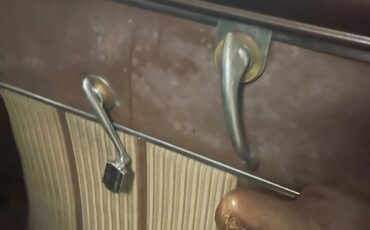 Chrysler-Town-country-1950-Metallic-Navajo-Brown-Brown-Leather-amp-Bedford-Cord-Stripes