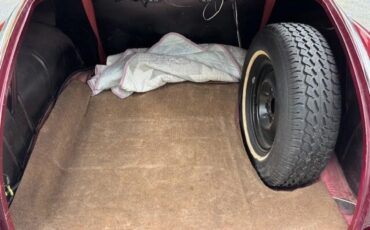 Chrysler-Windsor-1947-Ruby-Red-Satin-Gloss-Burgundy-7