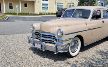 Chrysler-Windsor-1949-Tan-Purple-Red-7