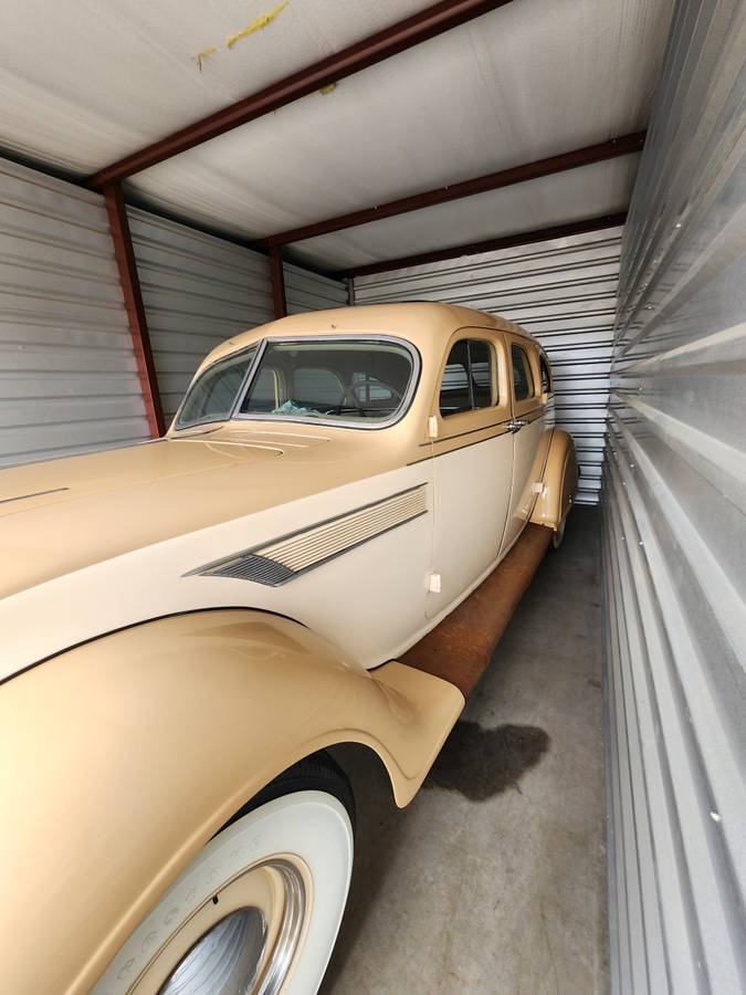 Chrysler-air-flow-1935-17