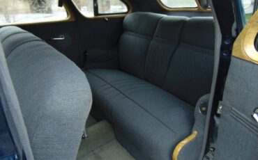 Chrysler-air-flow-1937-blue-3