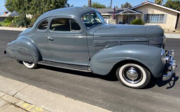 Chrysler-business-coupe-1939-grey-2