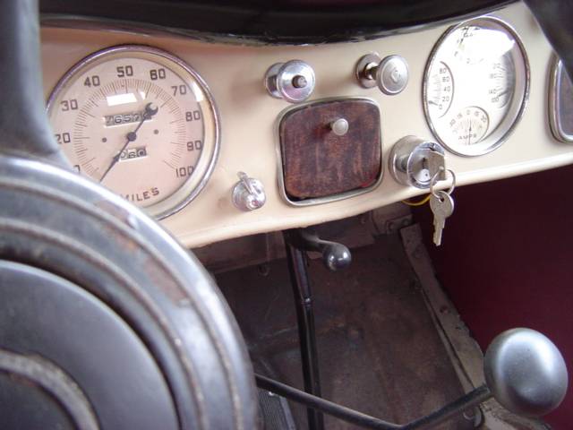 Chrysler-ca-1934-yellow-20