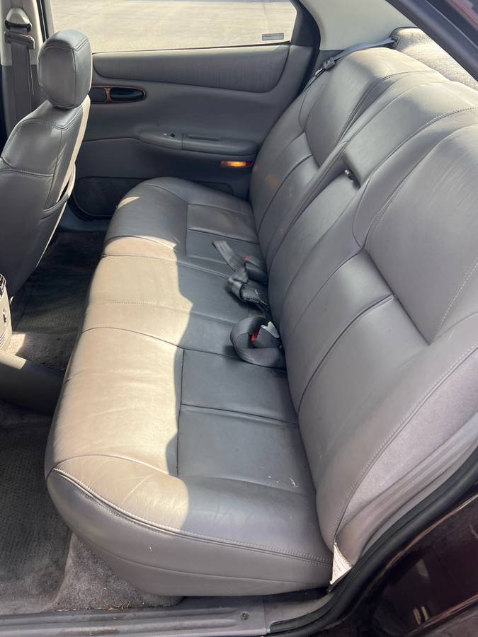 Chrysler-concorde-1993-red-8