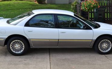 Chrysler-concorde-1995-white-1