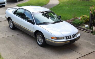 Chrysler-concorde-1995-white