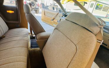 Chrysler-cordoba-1979-yellow-16