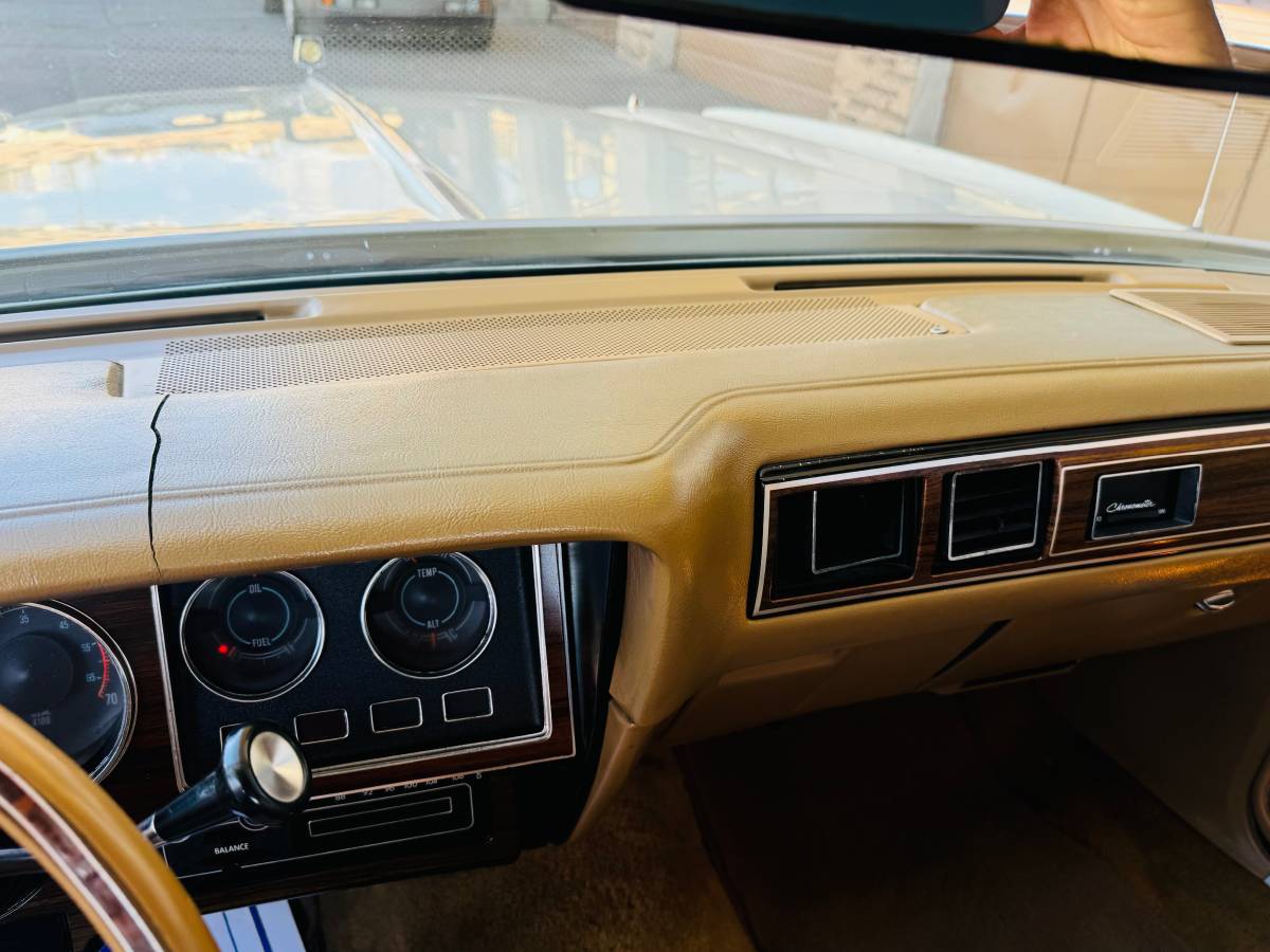 Chrysler-cordoba-1979-yellow-22