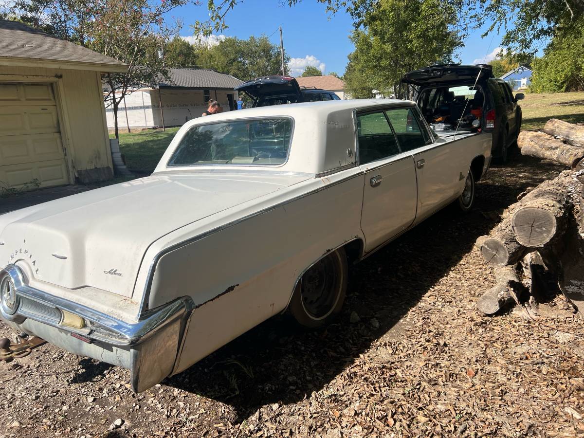 Chrysler-imperial-1964-white-3