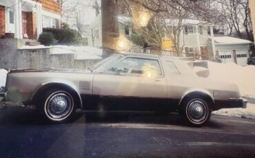 Chrysler-lebaron-1980-silver-3