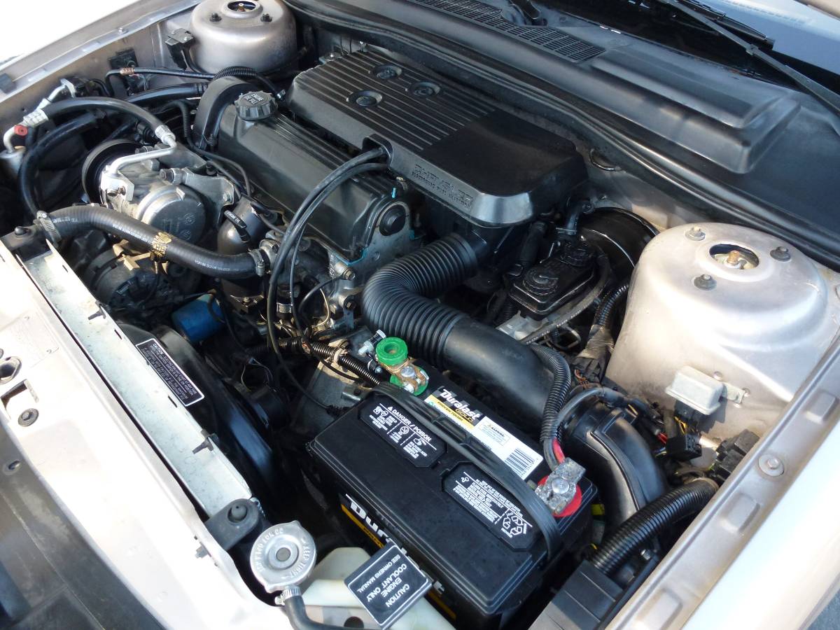 Chrysler-lebaron-1989-custom-3