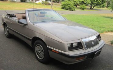 Chrysler-lebaron-1989-silver-1
