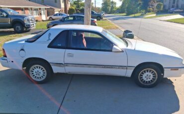 Chrysler-lebaron-1993-white