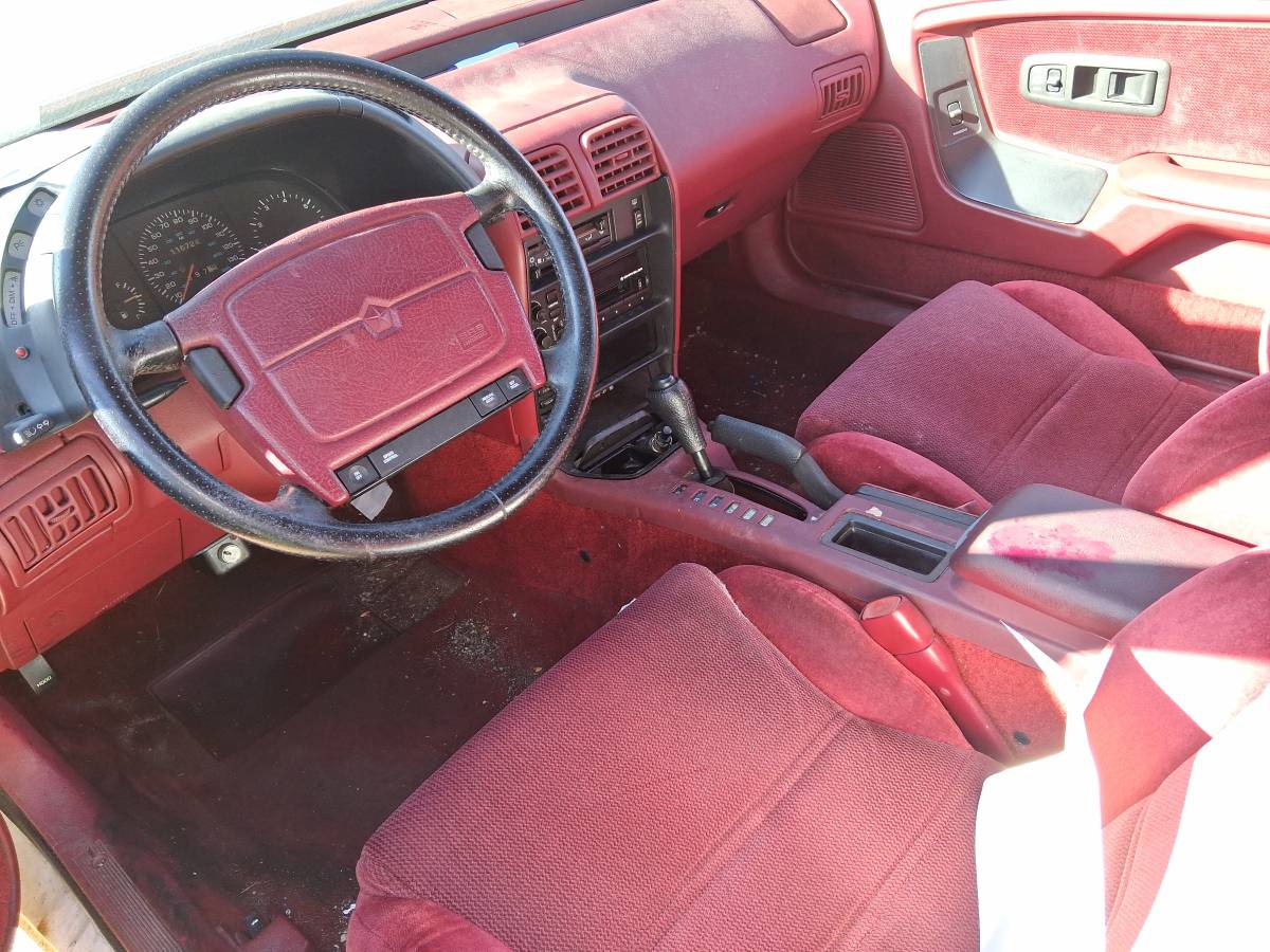Chrysler-lebaron-1993-white-4