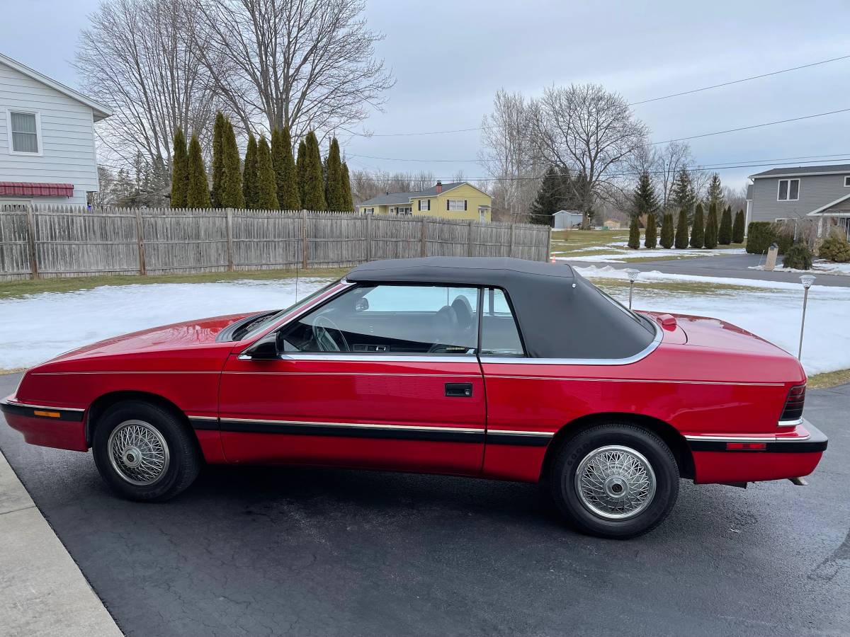 Chrysler-lebaron-convertible-1988-red-1