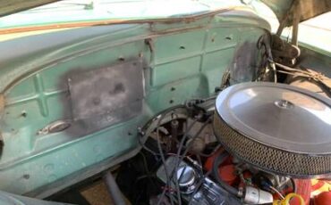 Chrysler-new-yorker-1949-green-9