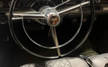 Chrysler-new-yorker-1965-silver-4
