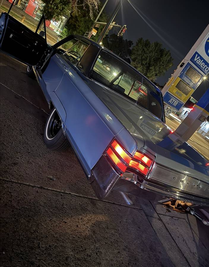 Chrysler-new-yorker-1967-1