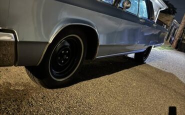 Chrysler-new-yorker-1967-12