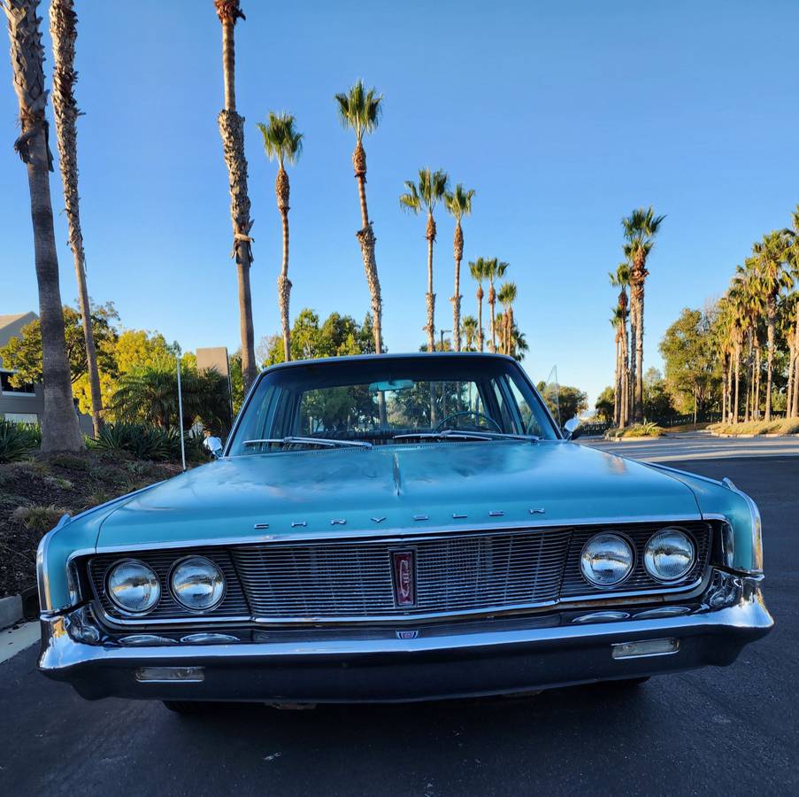 Chrysler-newport-1965-blue-10