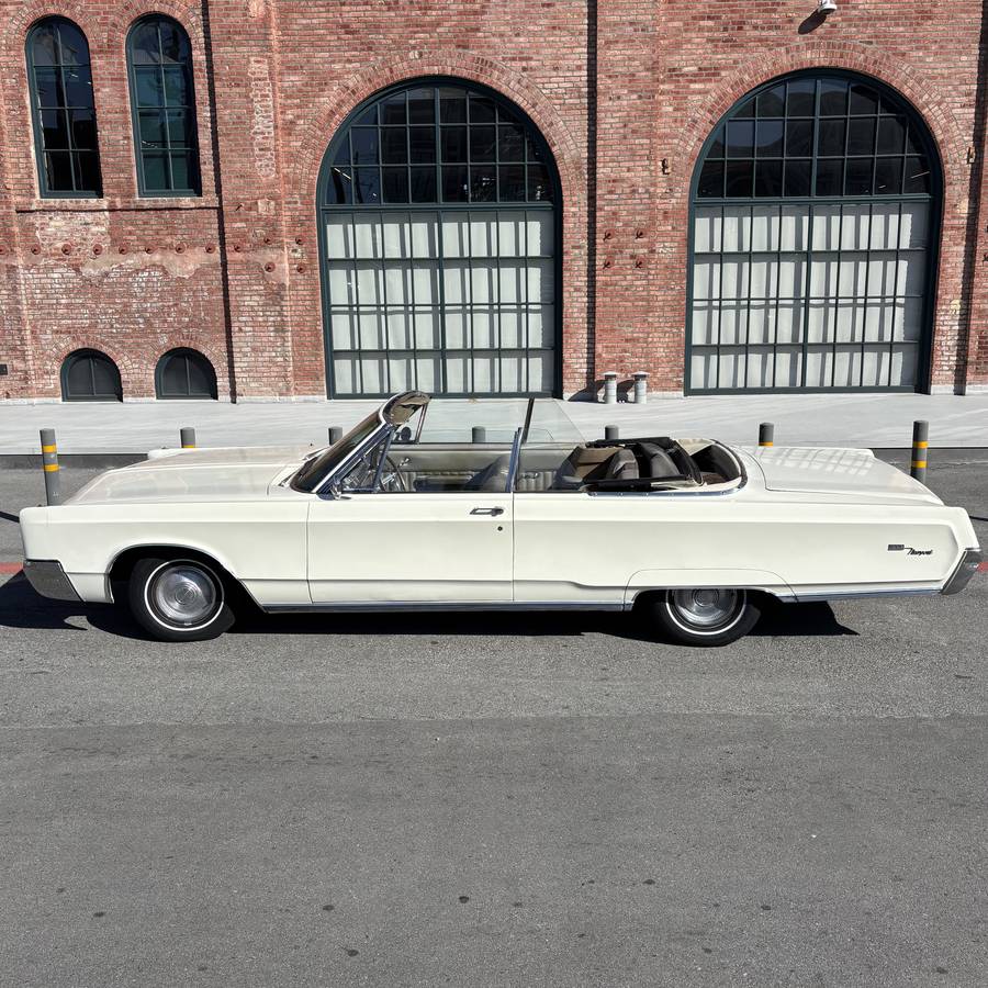 Chrysler-newport-1967-white-2
