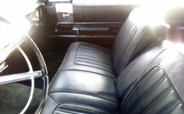Chrysler-newport-custom-coupe-1967-silver-5
