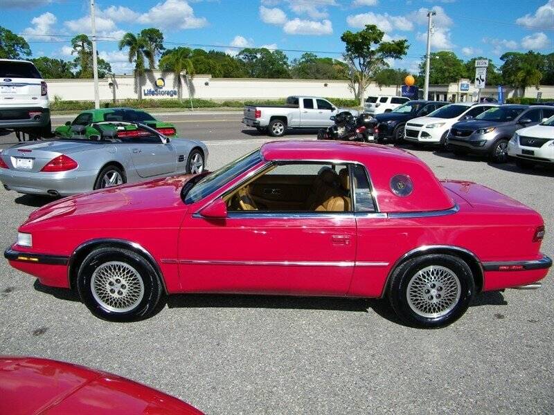 Chrysler-tc-1991-red-24