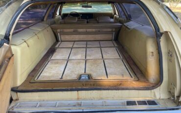 Chrysler-town-amp-country-1973-yellow-6