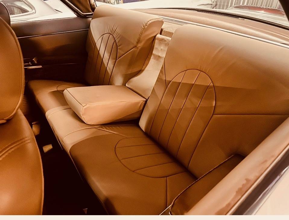 Chrystler-imperial-1958-27