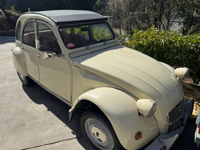 Citroen-2cv-1972-2