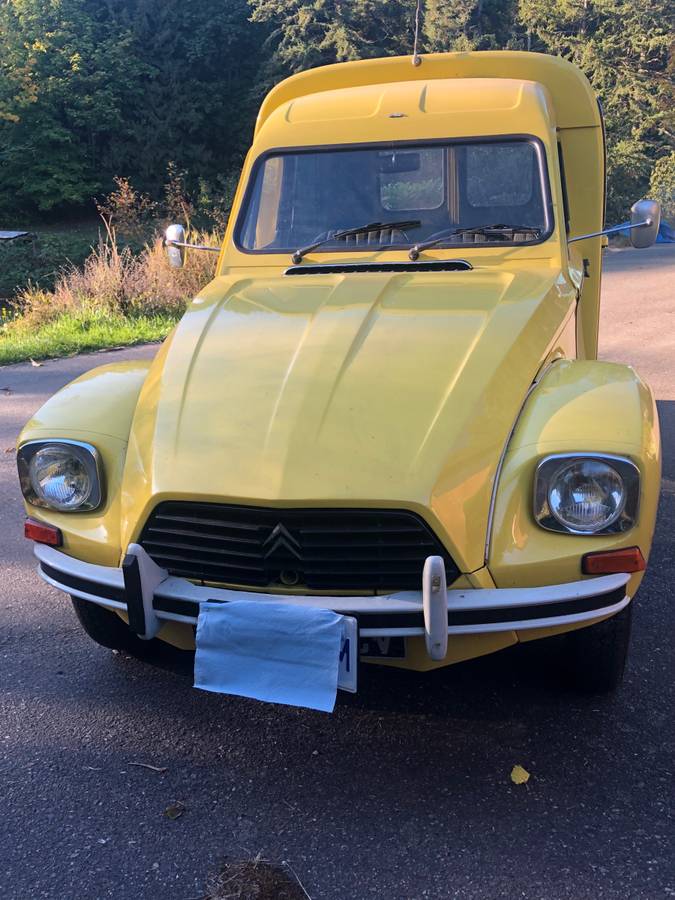 Citroen-ak-dyane-1981-yellow