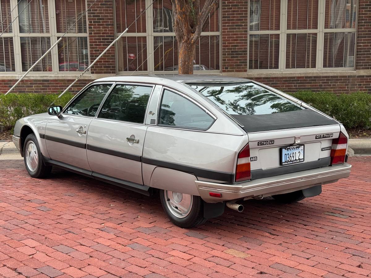 Citroen-cx-prestige-1986-silver-39