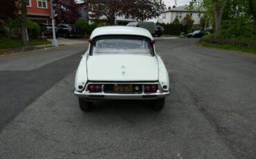 Citroen-id19-1967-white-10