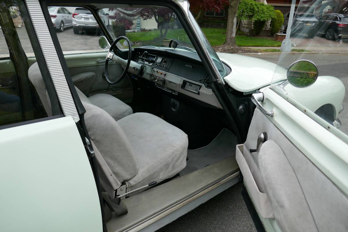 Citroen-id19-1967-white-17