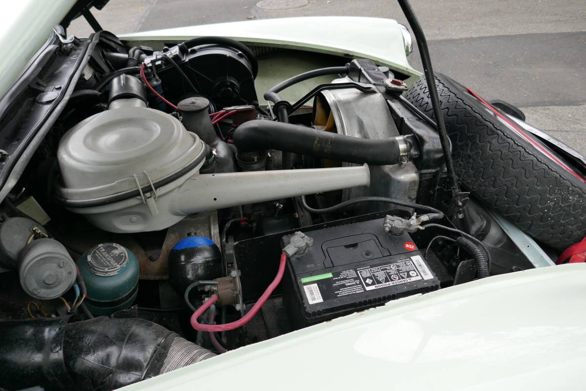 Citroen-id19-1967-white-20
