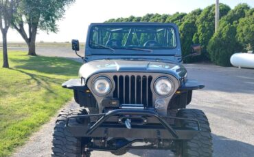 Cj-5-1980-grey-5