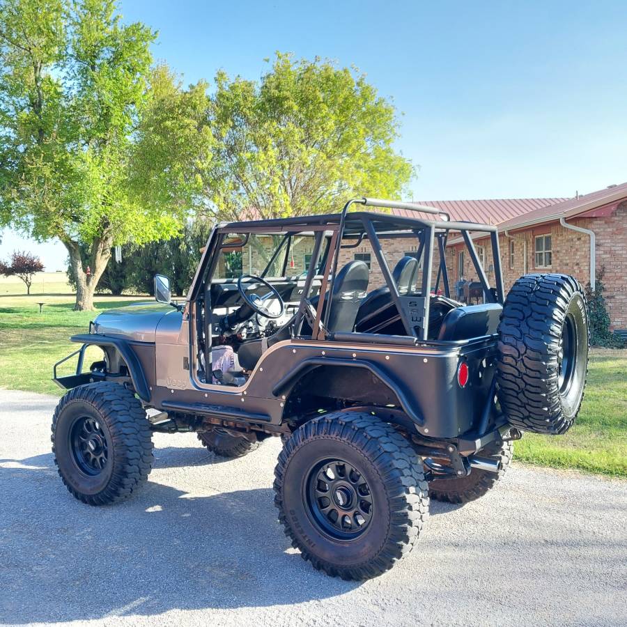 Cj-5-1980-grey-6