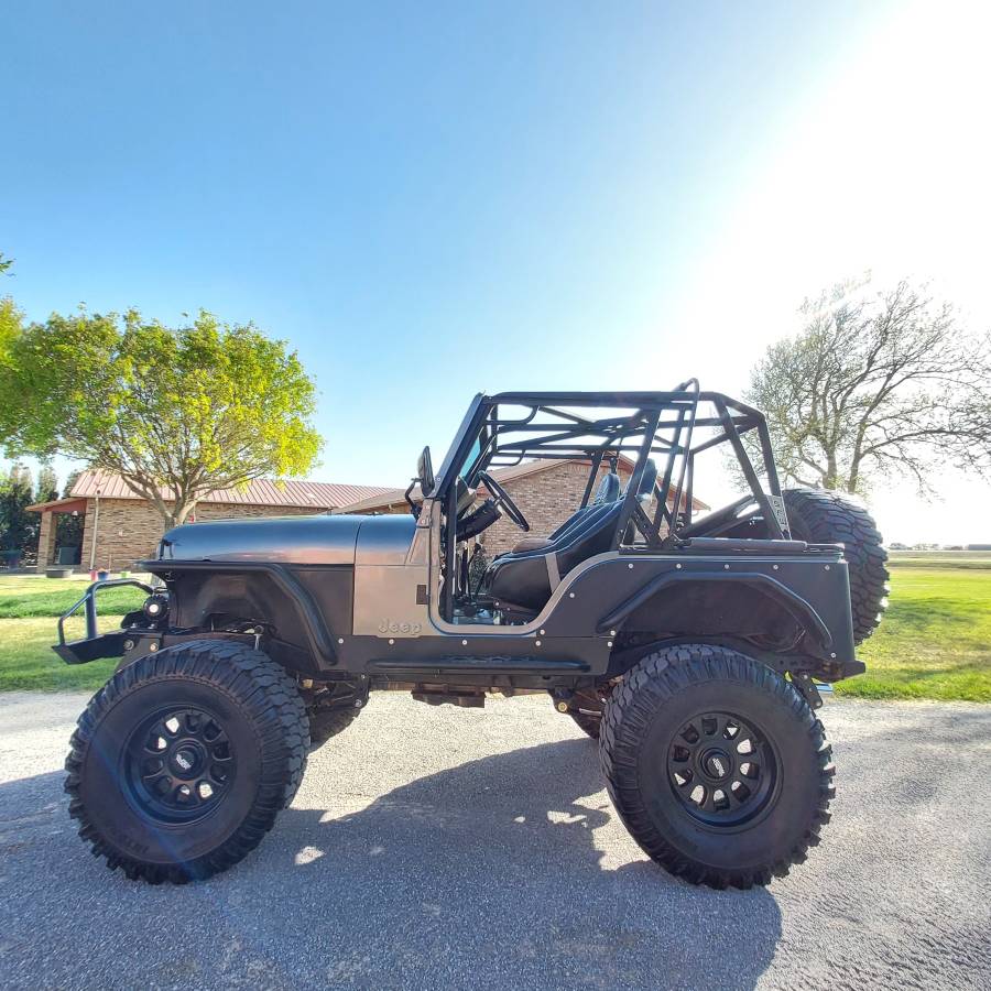 Cj-5-1980-grey