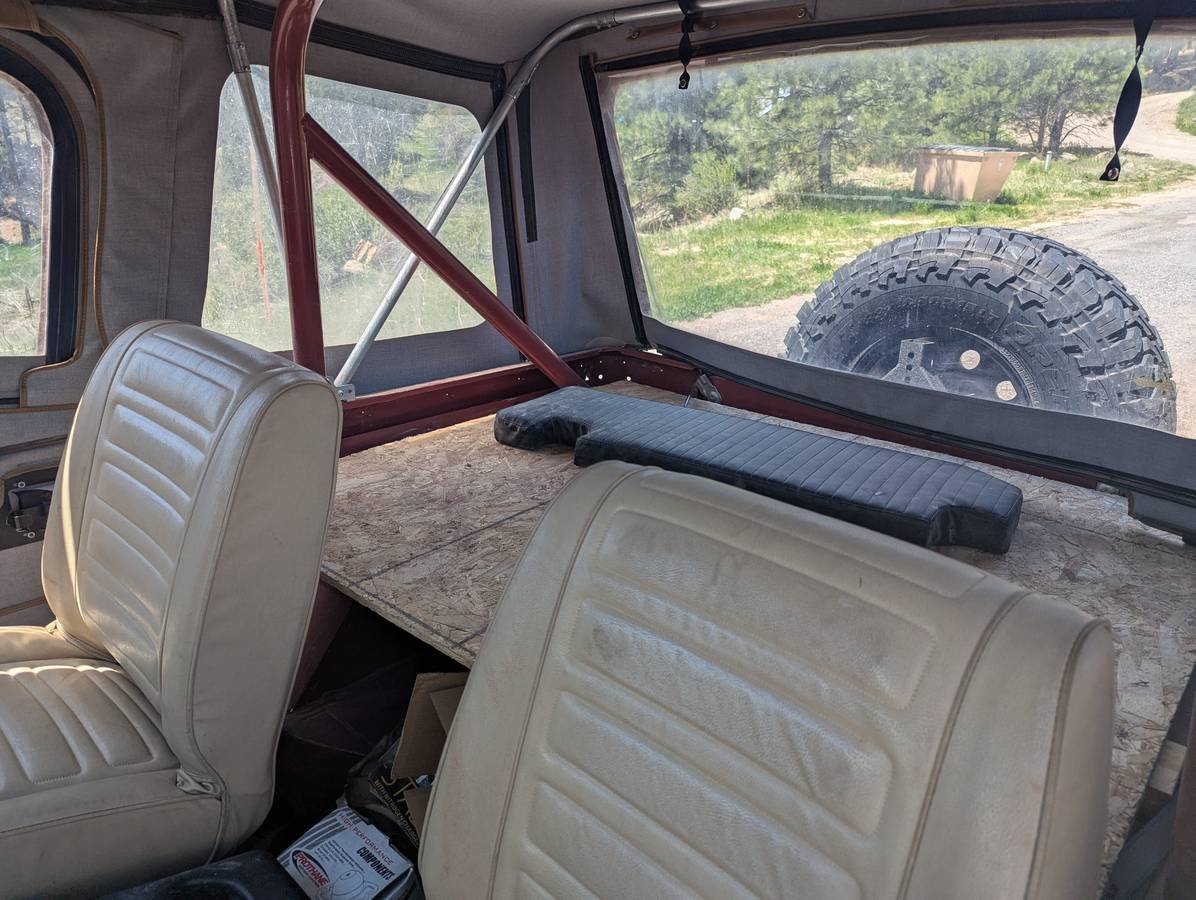 Cj-7-1977-brown-4