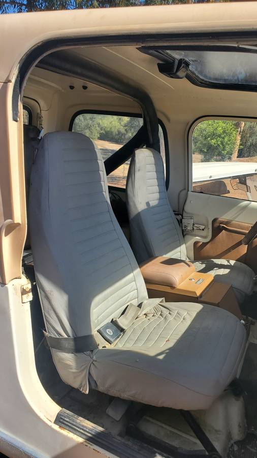 Cj-7-1980-3