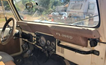 Cj-7-1980-5