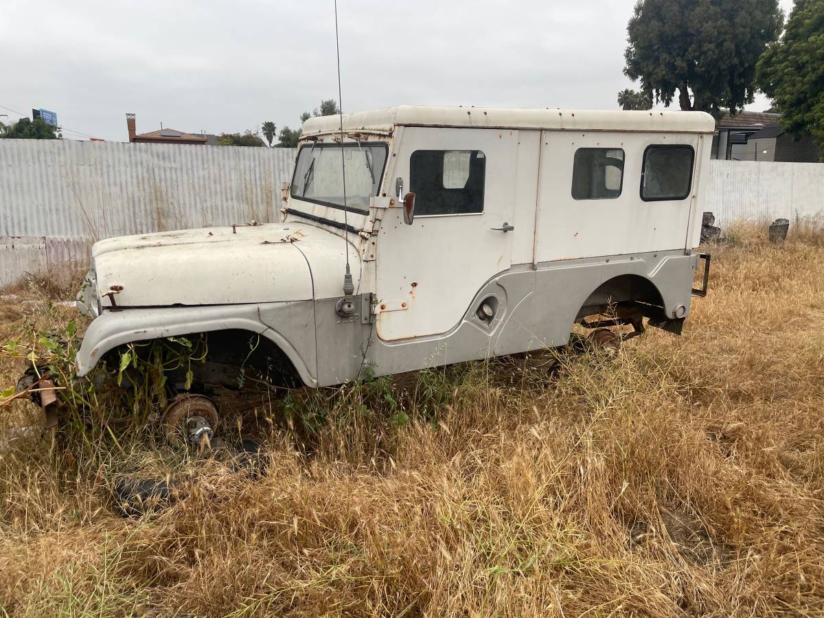 Cj6-1964-silver-1