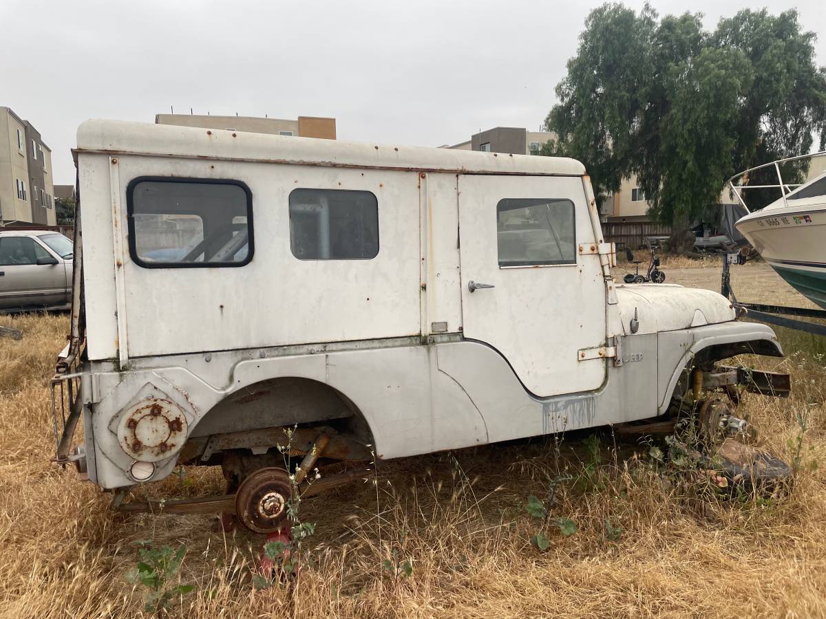 Cj6-1964-silver-2