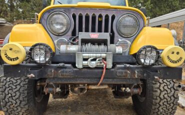Cj7-jeep-renegade-1986-yellow-1