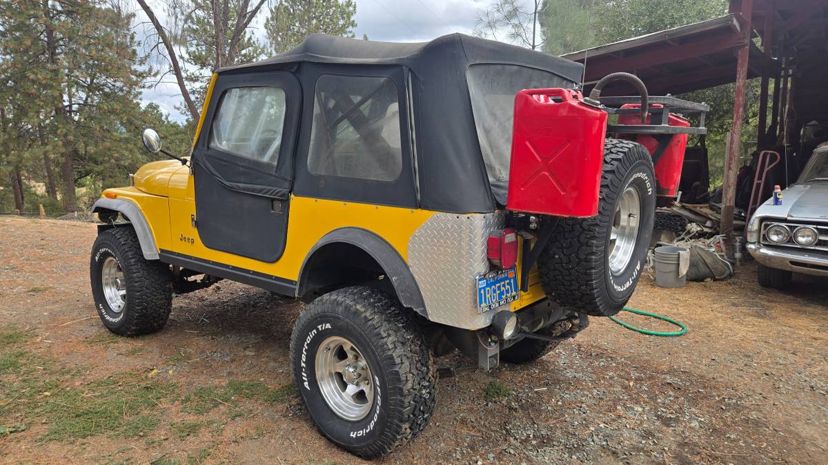Cj7-jeep-renegade-1986-yellow-4