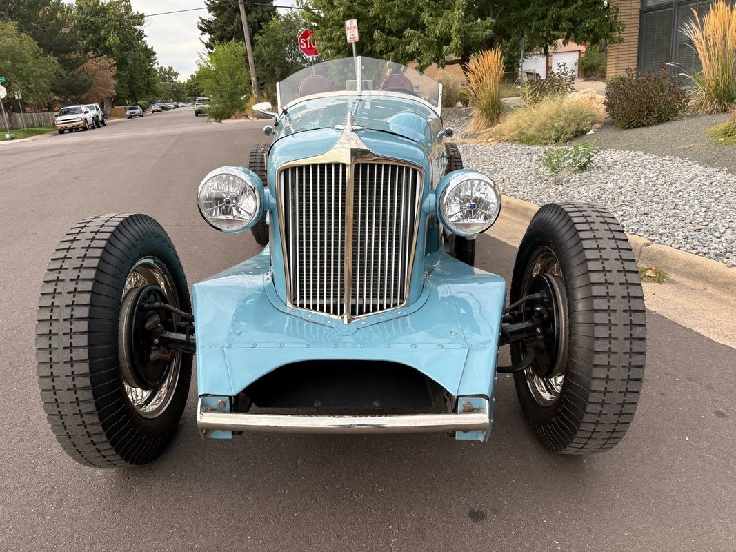 Cord-Speedster-Special-1932-11