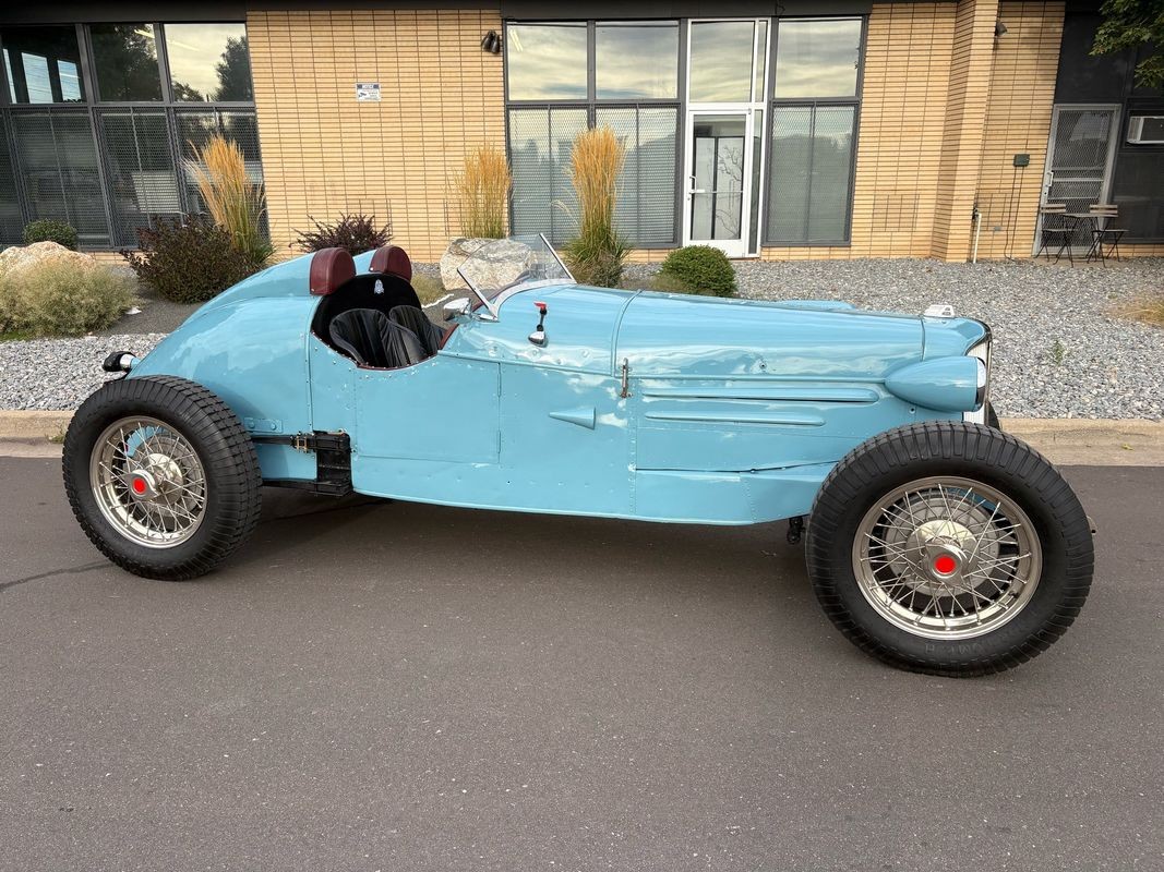 Cord-Speedster-Special-1932-2