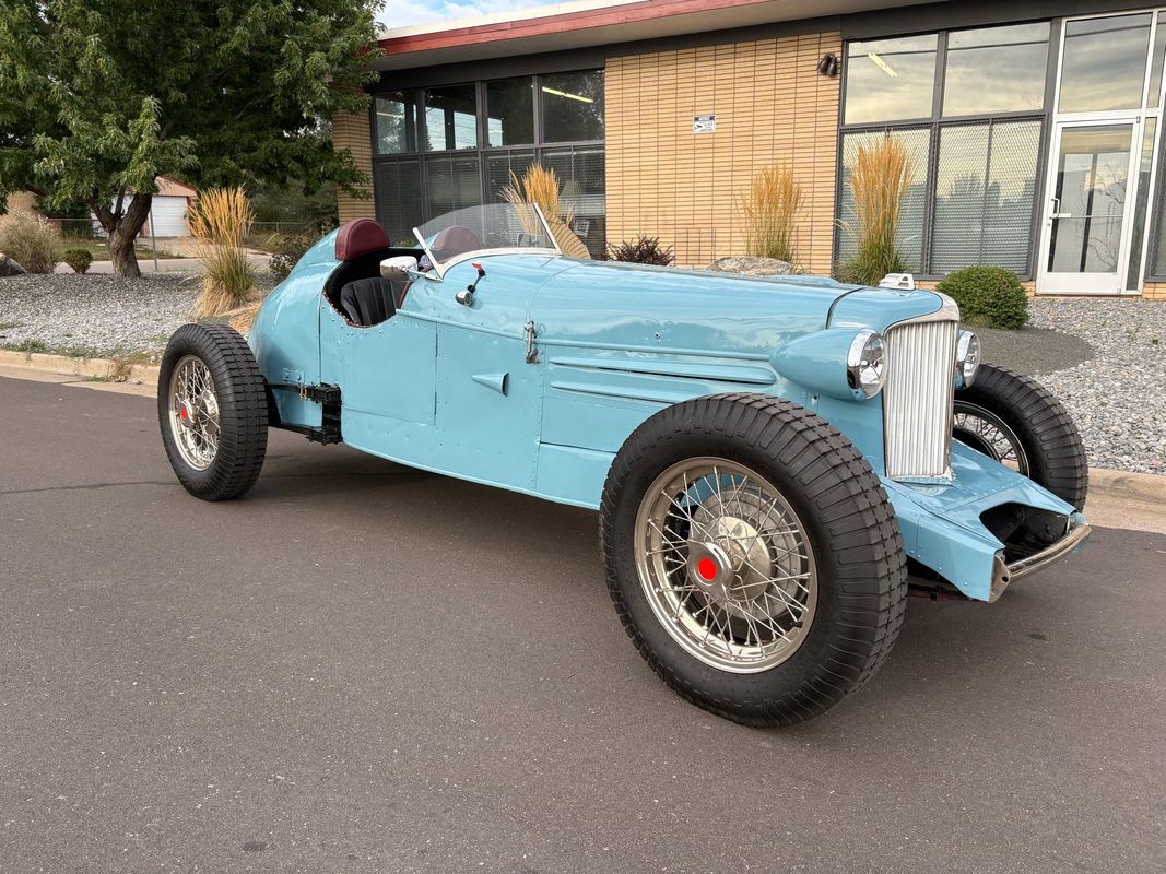 Cord-Speedster-Special-1932-25